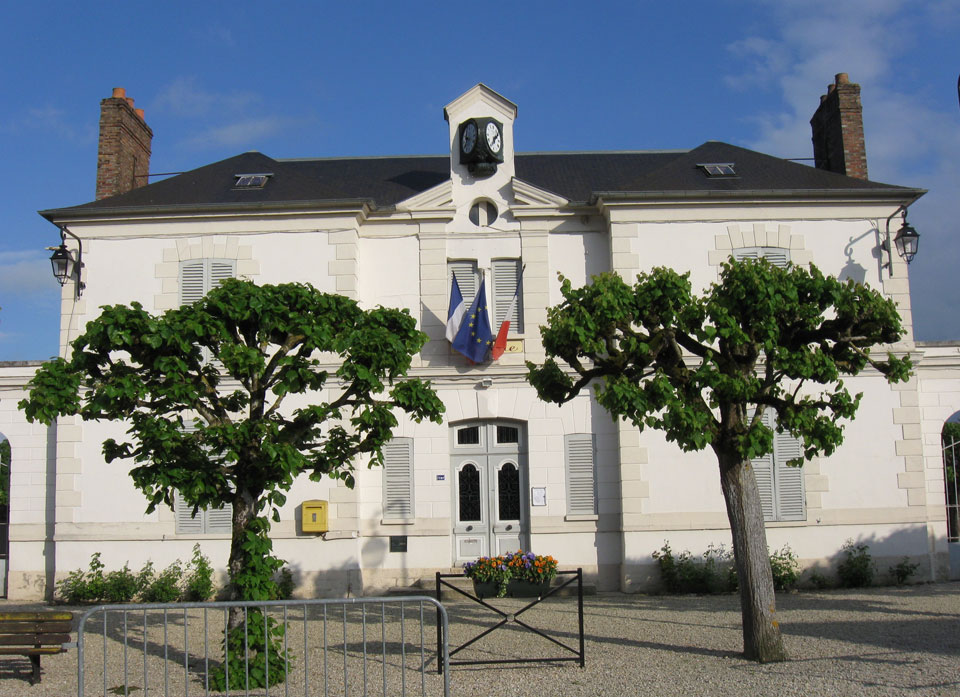 La Mairie Les Ecoles de Noyen-sur-Seine