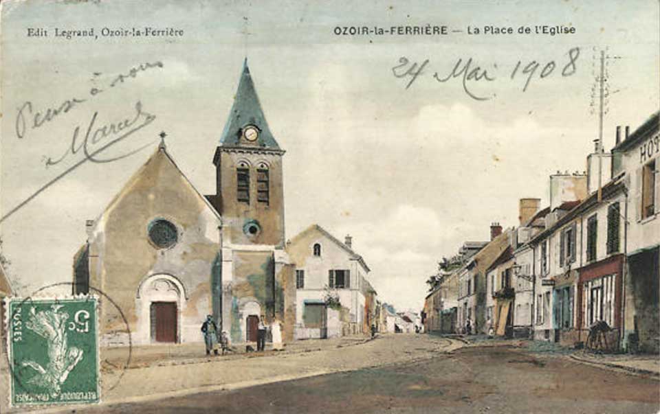 0zoir-la-Ferrière La Place de l'Eglise 24 mai 1908
