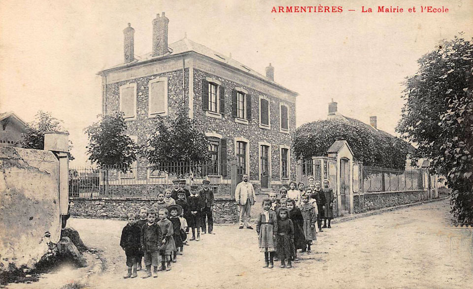 La Mairie et l'Ecole d'Armentières-en-Brie